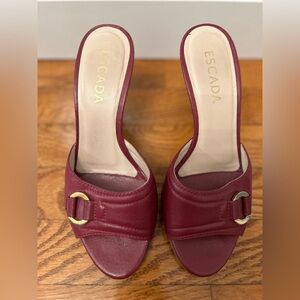 ESCADA Size 6.5 Fuchsia Pink Leather Slide Heels Sandals Shoes